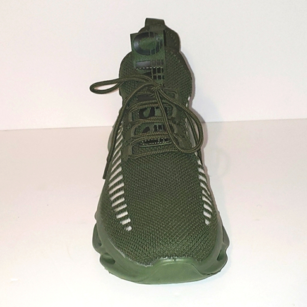 GSLMOLN Men's Slip on Shoe - Picture 2 of 6
